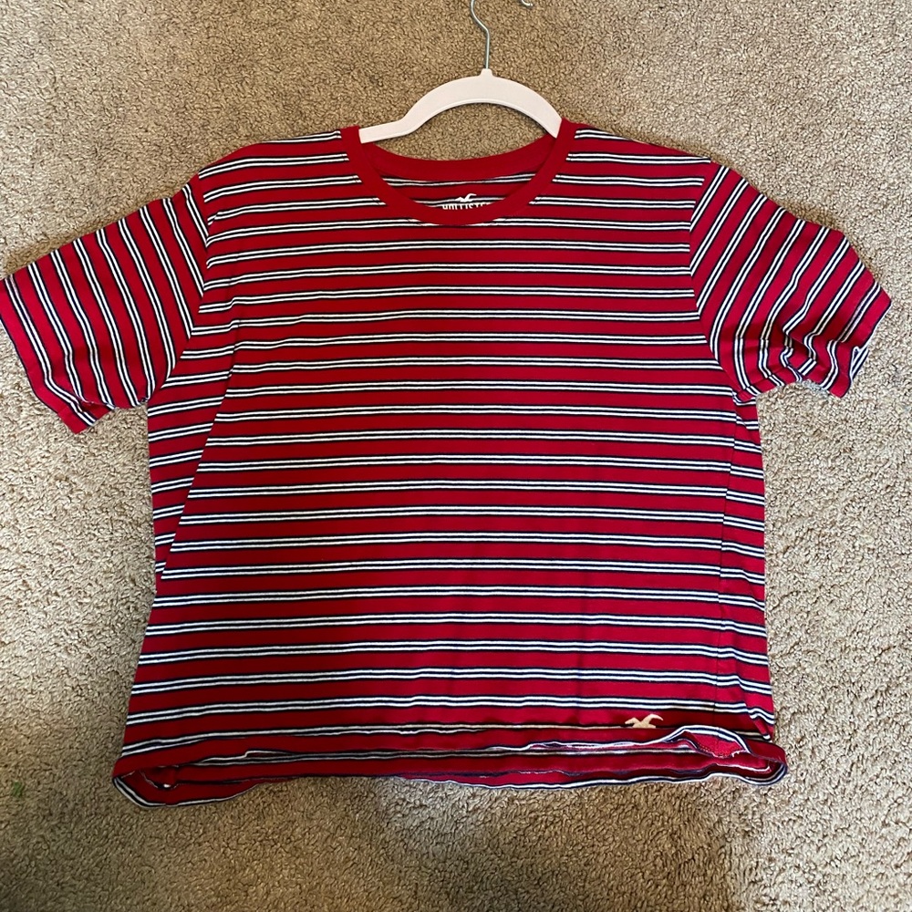 Hollister cropped stripped tee